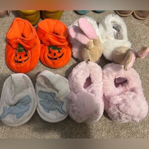 Bundle of 4 baby slippers